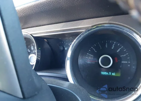 2014 Ford Mustang V6 из США, поврежденный, VIN 1ZVBP8EM5E5299832